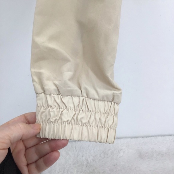 MANGO Picola Bomber Jacket Lightweight Casual Minimalist Beige Size Medium - Picture 7 of 8